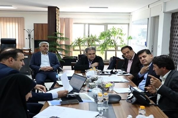 تاکید مدیرعامل سازمان ملی زمین و مسکن بر نقش کلیدی معاونت املاک و حقوقی