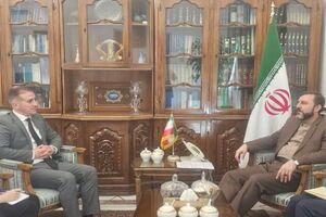 محور گفتگوی غریب آبادی و سفیر آذربایجان در ایران، توسعه همکاری های حوزه خزر بود