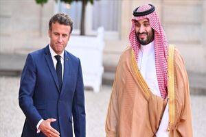 بن سلمان و مکرون در حاشیه نشست اپک دیدار کردند
