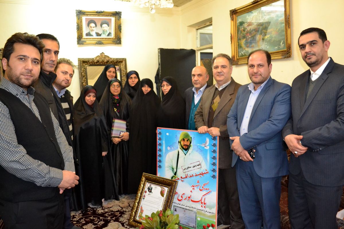 ديدار با خانواده شهيد مدافع حرم1