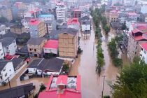 کمک گروه‌های جهادی در مناطق سیل زده آستارا ادامه دارد/با تلاش 8گروه جهادی امکانات زیرساختی آستارا برقرار شد