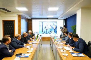  تفاهم‌نامه سرمایه گذاری قزاقستان برای احداث ترمینال اختصاصی امضا شد