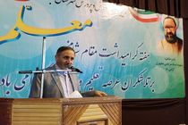 درخشش دانش آموزان در المپیادهای علمی نتیجه تلاش معلمان است