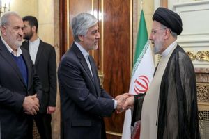 دیدار عیدانه کارگزاران کشوری و لشکری با رئیس جمهوری در نخستین روز کاری سال 1403