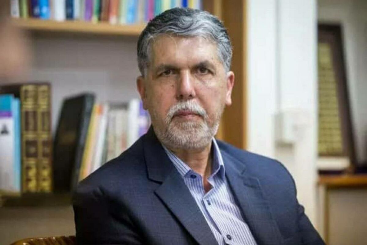 وزیر فرهنگ و ارشاد اسلامی
