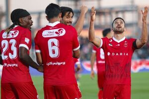 یک ضربه، سه امتیاز/ پرسپولیس با امتیاز کامل به صدر برگشت