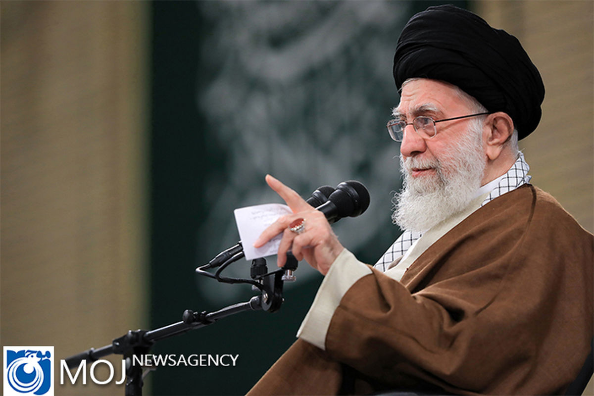 دیدار جمعی از کارگزاران حج با رهبر انقلاب