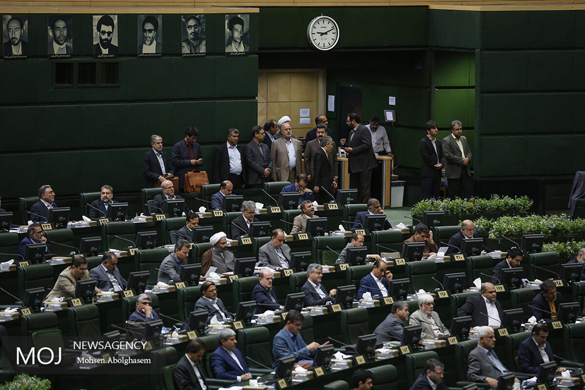 انتخاب هیات رییسه مجلس شورای اسلامی