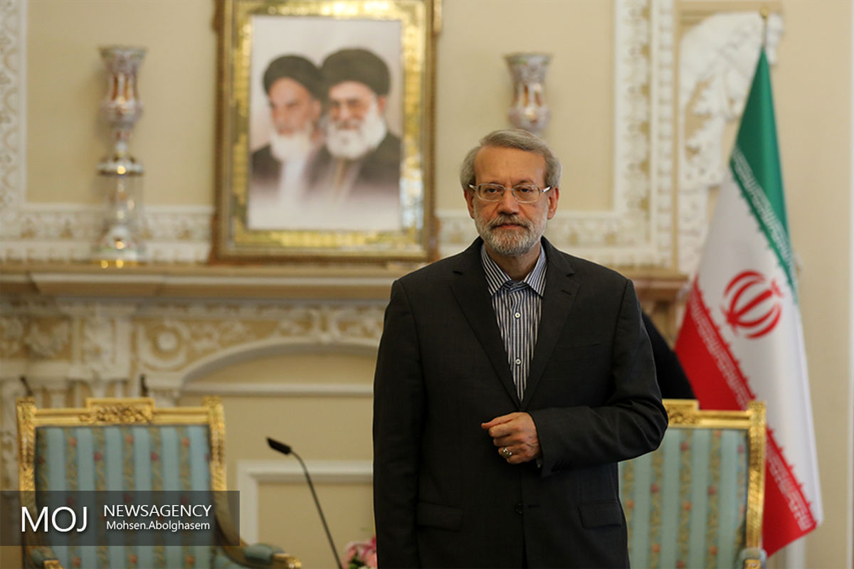 دیدار وزیر کشور آذربایجان با علی لاریجانی