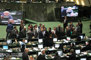 استیضاح ها باید با جدیت بیشتری انجام شود/ استیضاح 4 وزیر هم اکنون در دستور کار است