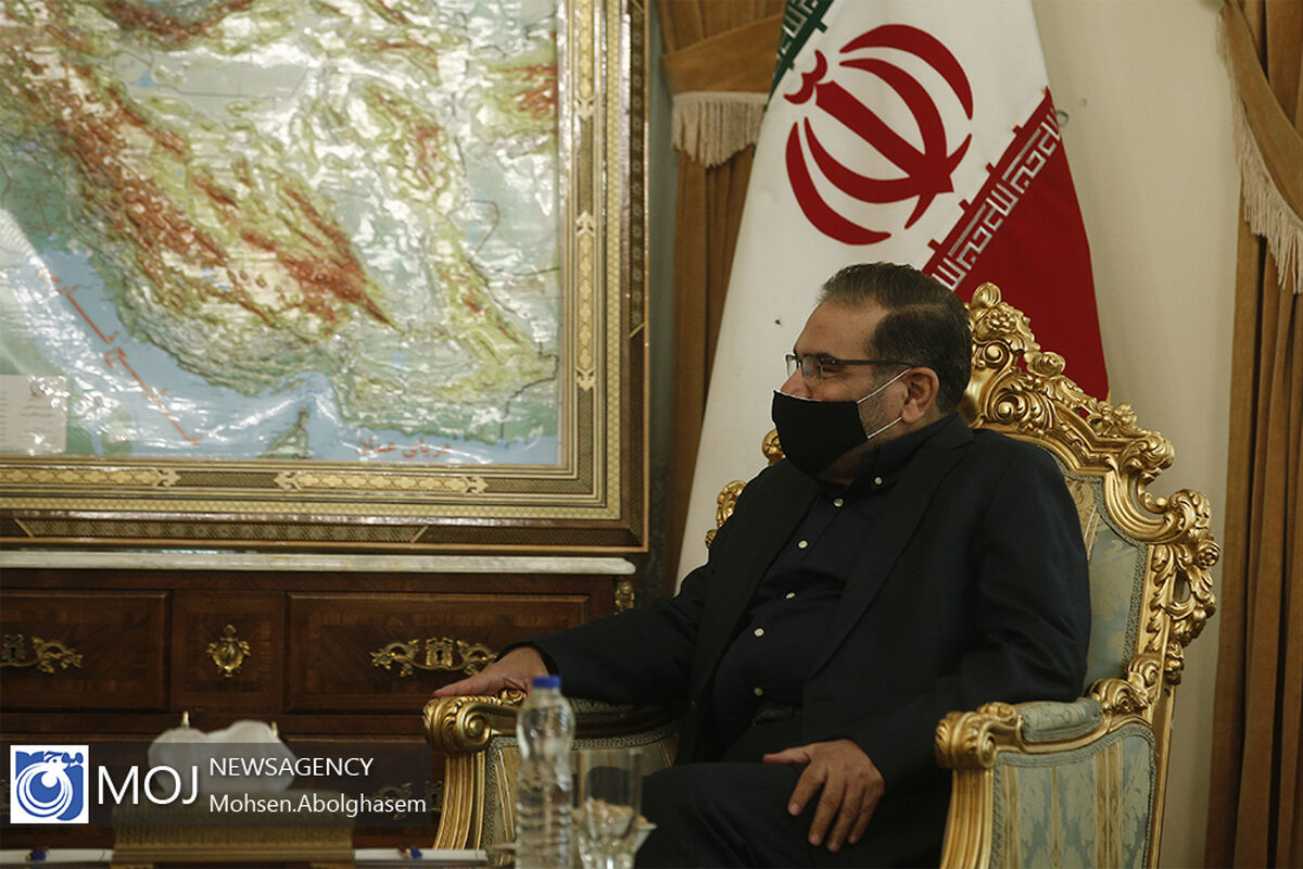 دیدار وزیر خارجه عراق با علی شمخانی