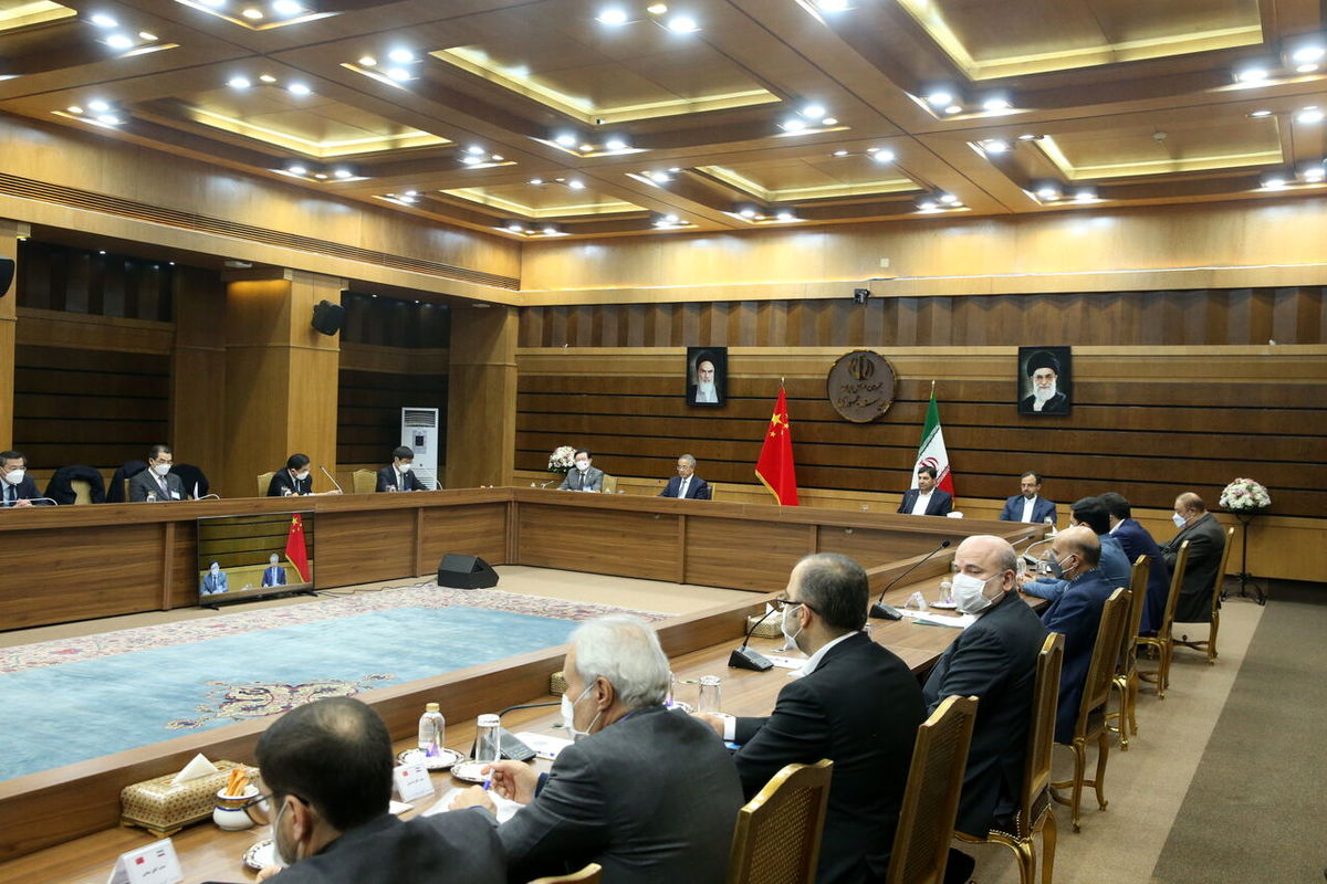 دیدار معاونان ایران و چین