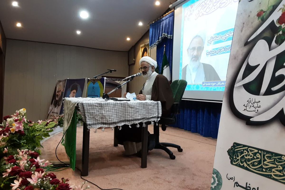 حجت الاسلام والمسلمین عبدالله حاجی صادقی