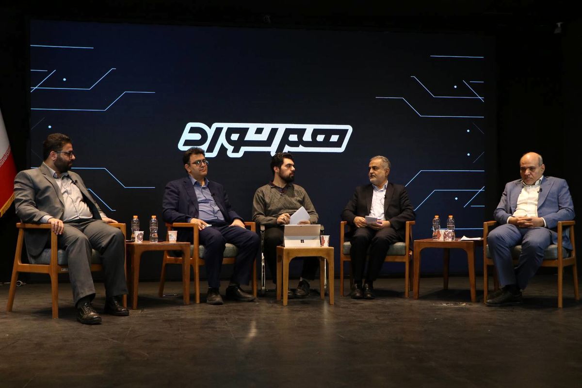 برنامه همنورد