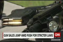 سی ان ان از هجوم شهروندان آمریکایی برای خرید سلاح خبر داد