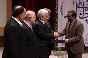 کسب رتبه برتر کشوری توسط دفتر روابط عمومی شرکت آب و فاضلاب استان قزوین