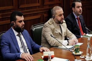 وزیر دفاع سوریه با هیئت بلندپایه روسی در دمشق دیدار کرد
