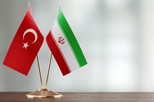 Turkey plans to expand film ties with Iran
