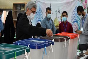 سردار قاآنی رای خود را به صندوق آرا انداخت