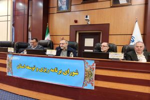 کم‌کاری در ارائه خدمات به مردم تخلف اداری است