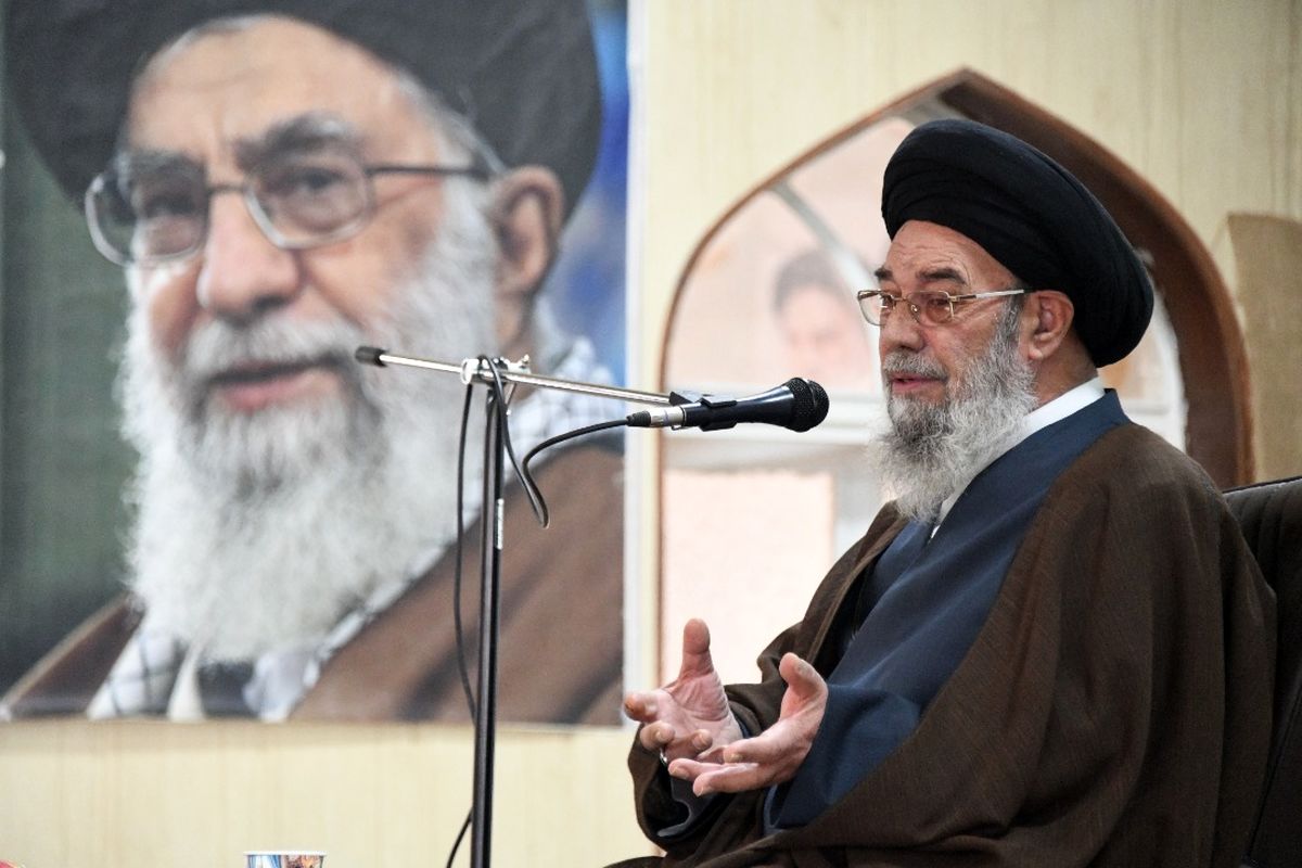 امام جمعه اصفهان