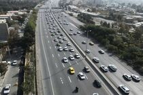 ترافیک سنگین وسایل نقلیه در برخی از محورهای مواصلاتی منتهی به تهران