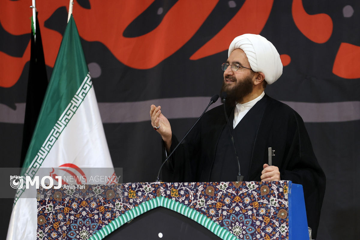 حجت الاسلام حاج علی اکبری امام جمعه موقت