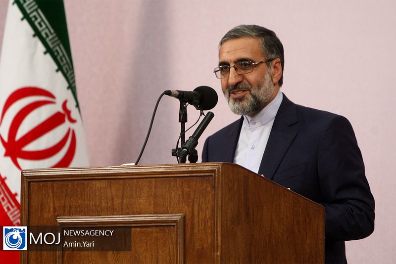 آیت الله رئیسی بر شنیدن صدای کارگران تاکید دارند