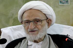 دنیا سرای غرور و فریب است