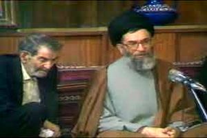 بخش‌هایی از دیدار رهبر معظم انقلاب و استاد شهریار در ۲۹ تیر۶۶ در تبریز