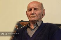 تجلیل از «علی‌اکبر منصوبی» پیشکسوت بازنشستگان ارتش در لرستان