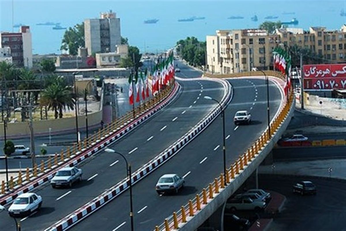 تقاطع غیرهم‌سطح