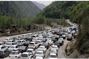 چالوس و آزادراه تهران ـ شمال یک‌طرفه شد