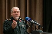 ملت ایران با ظالمان و مفسدان کنار نمی آید