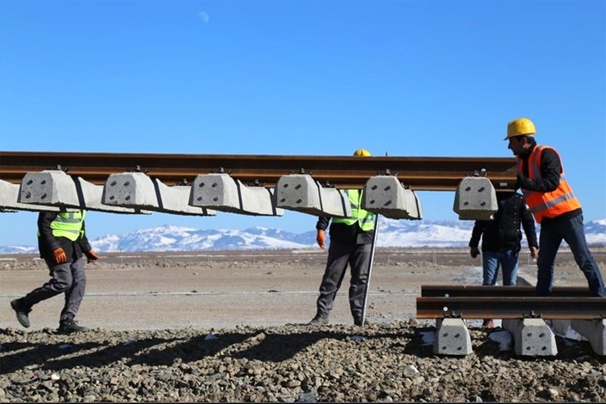 ریل گذاری راه آهن