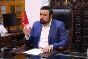 ماهانه یک میلیون تومان به کارگران شهرداری پرداخت می‌شود