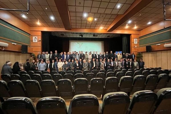 مطالبه پایبندی رئیس‌جمهور به وعده‌های انتخاباتی