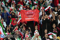 شورای عالی امنیت ملی ورود بانوان به ورزشگاه‌های فوتبال کشور را تصویب کرد