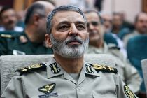 همافران؛ برای دشمنان، آیات عِقابند و برای مردم، سواران مَرکب هستند