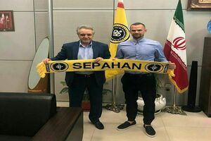 سپاهان با ولادیمیر کومان برای دو فصل دیگر تمدید کرد