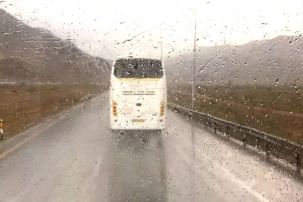 مه و باران در جاده های خراسان رضوی