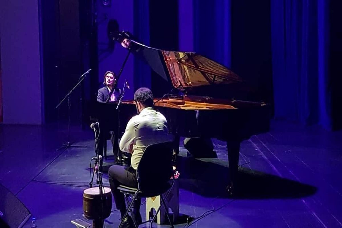 کنسرت آنلاین سامان احتشامی از تالار وحدت