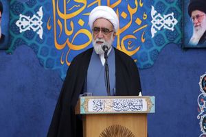 نیرو‌های نظامی و انتظامی، جلودار هر بحران و حادثه غیرمترقبه و طبیعی در کشور هستند