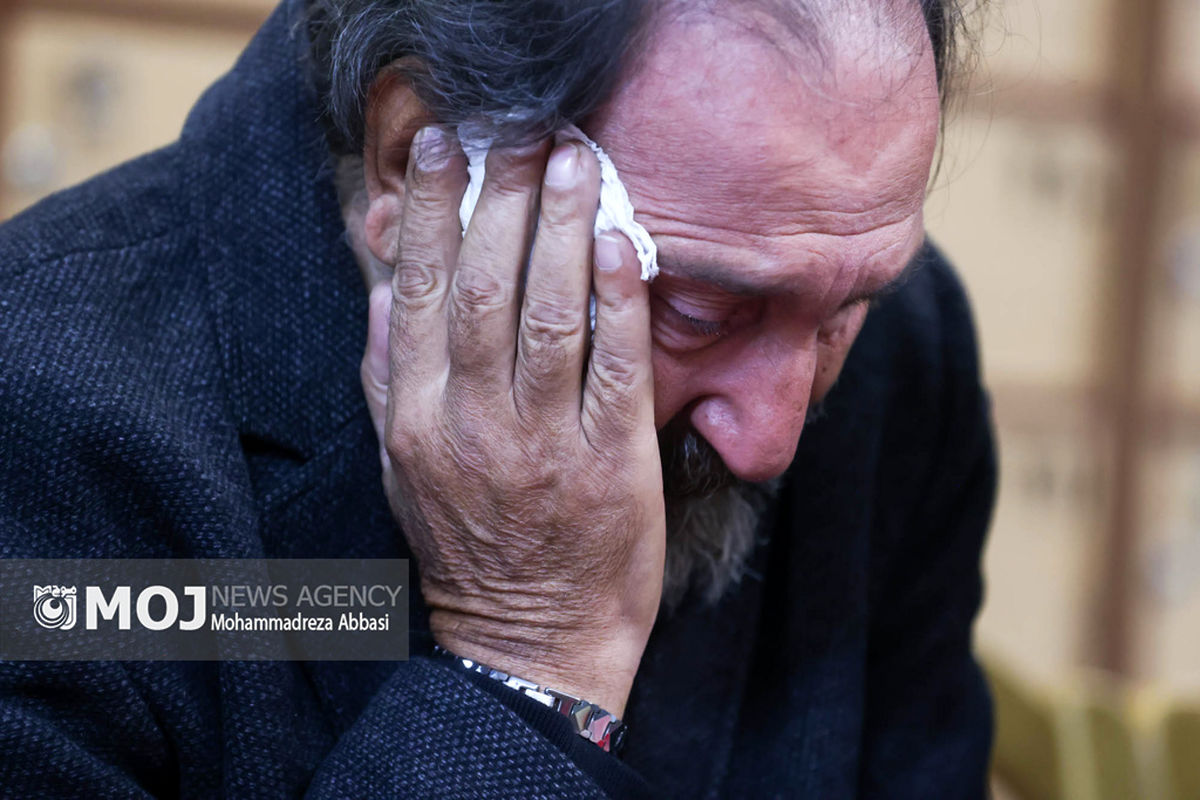 مراسم یادبود همسر داوود میرباقری در مسجد بلال