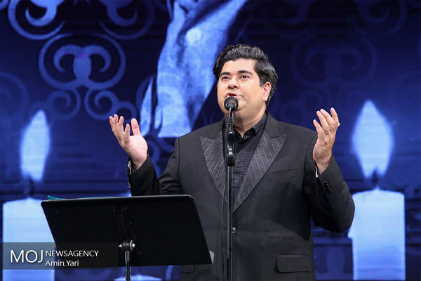 سالار عقیلی در تالار وحدت اجرا کرد