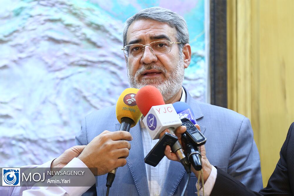 مرز خسروی برای تردد زائران باز شد