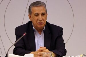 درخواست رئیس اتاق بازرگانی ایران برای تسهیل روند ترخیص کالاهای وارداتی و تمدید مهلت ثبت‌سفارش