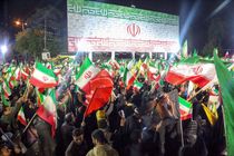 موج غیرت در خیابان های شیراز؛ وفاداری تمام عیار مردم و مسئولیت سنگین معیشت روی دوش دولت 