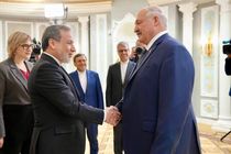عراقچی با  رئیس‌جمهور بلاروس دیدار کرد