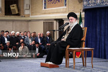 حال‌وهوای حسینیه امام خمینی (ره) پیش از آغاز مراسم بزرگداشت شهید رئیسی